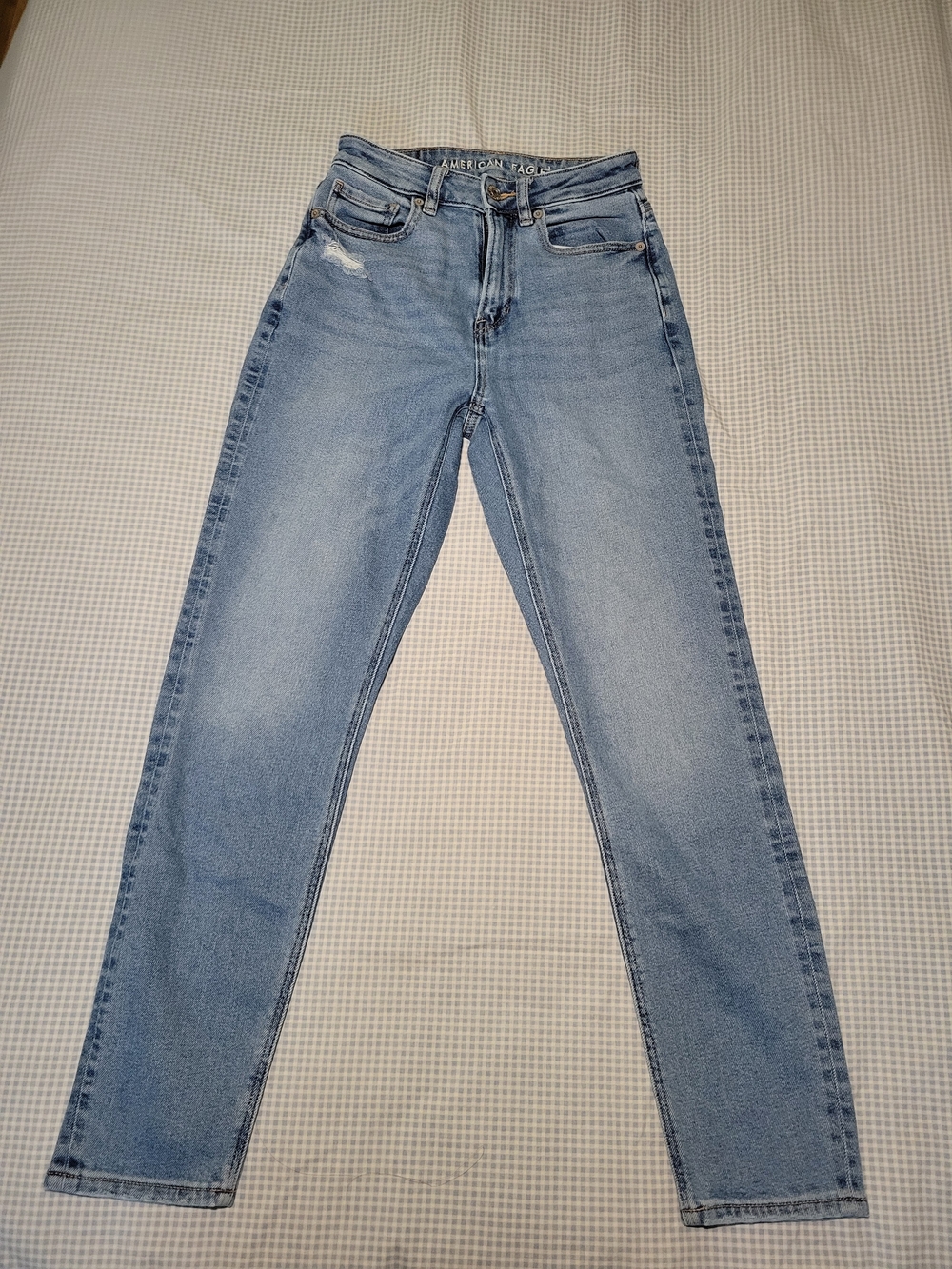 American Eagle Outfitters Light Wash Skinny Jeans
